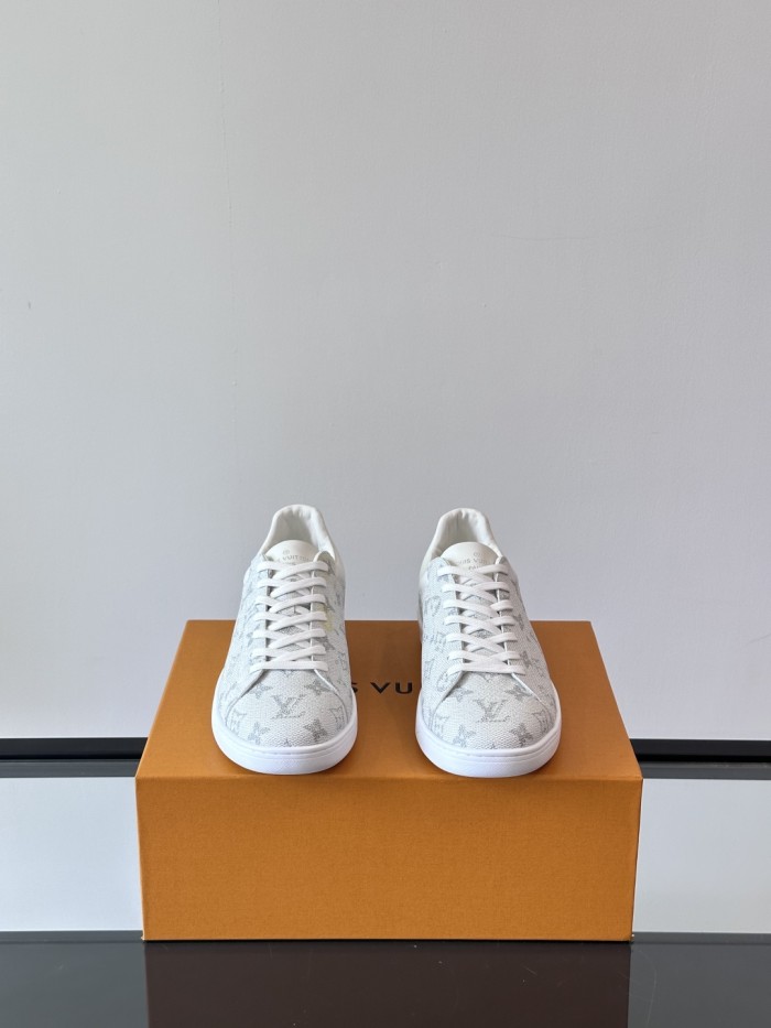 Luxembourg Monogram Sneaker(Male)38-45 -083=