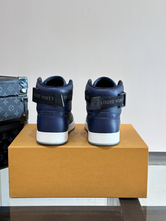 Rivoli Sneaker(Male)38-44 -064=