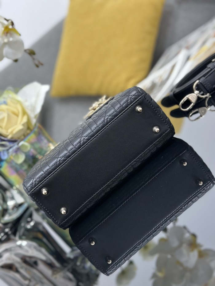 Lady Dior “20 x 17 x 8cm”-037=