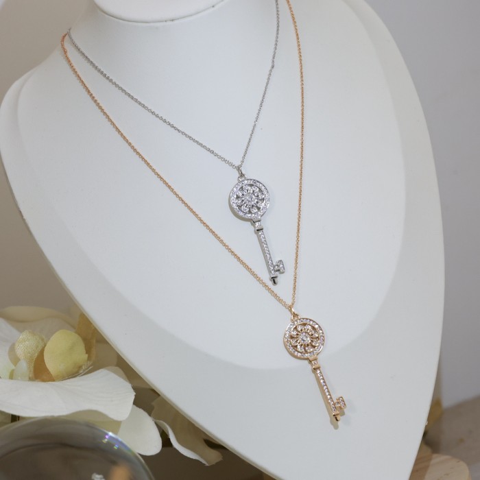 Necklace 07=