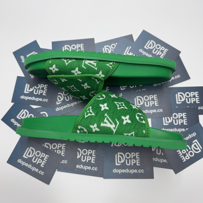 Pool Pillow Comfort Slides (Unisex)35-45