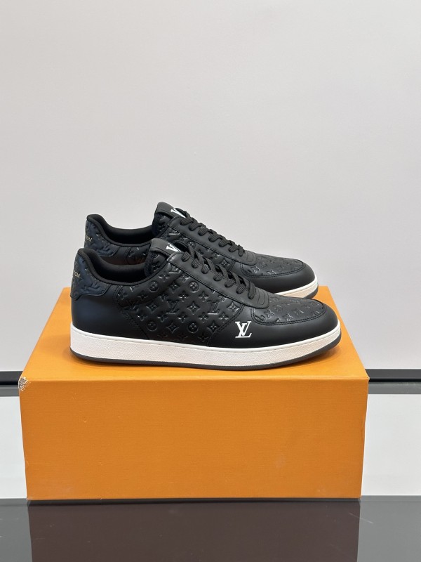 Rivoli Sneaker(Male)38-44 -004=