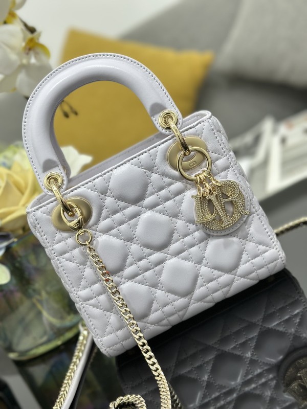Lady Dior “17 x 15 x 7 cm”-067=