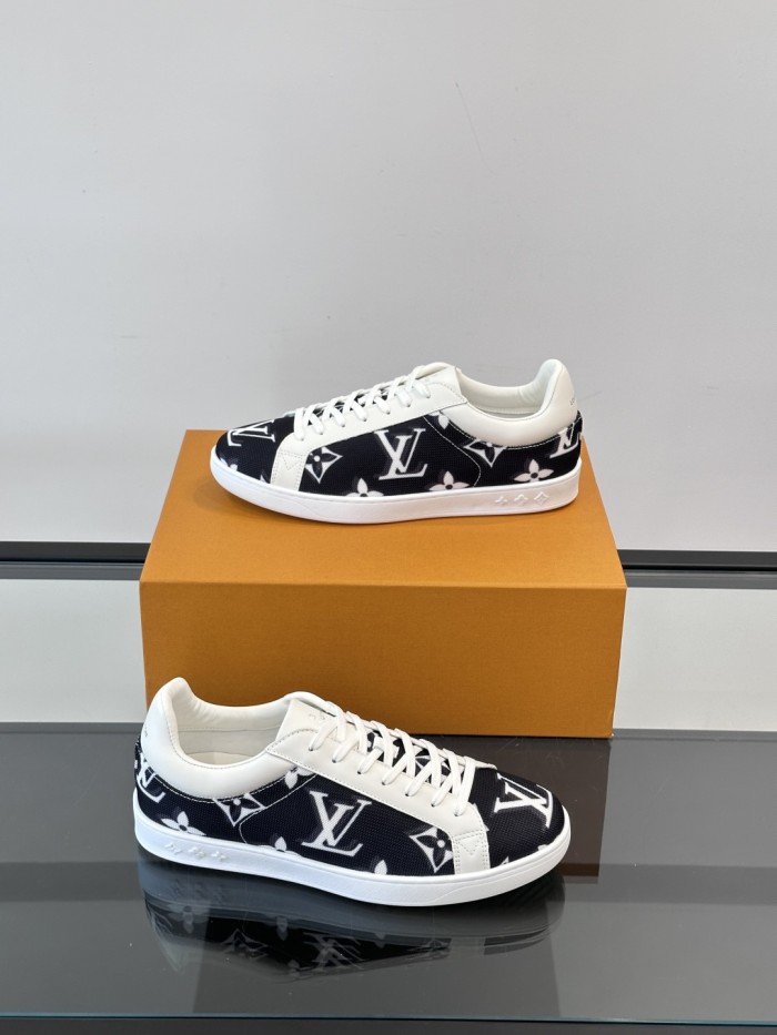 Luxembourg Monogram Sneaker(Male)38-44 -083=