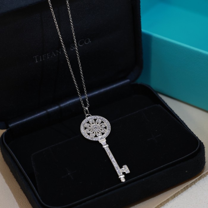 Necklace 07=
