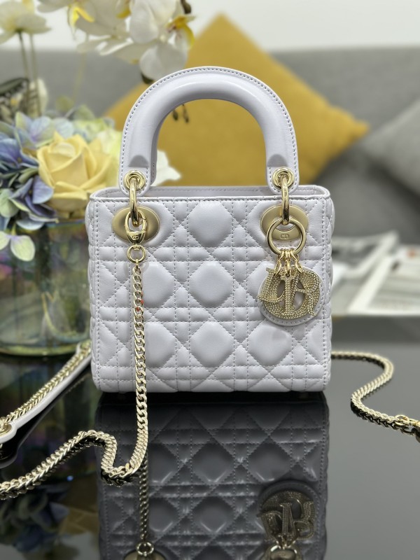 Lady Dior “17 x 15 x 7 cm”-067=