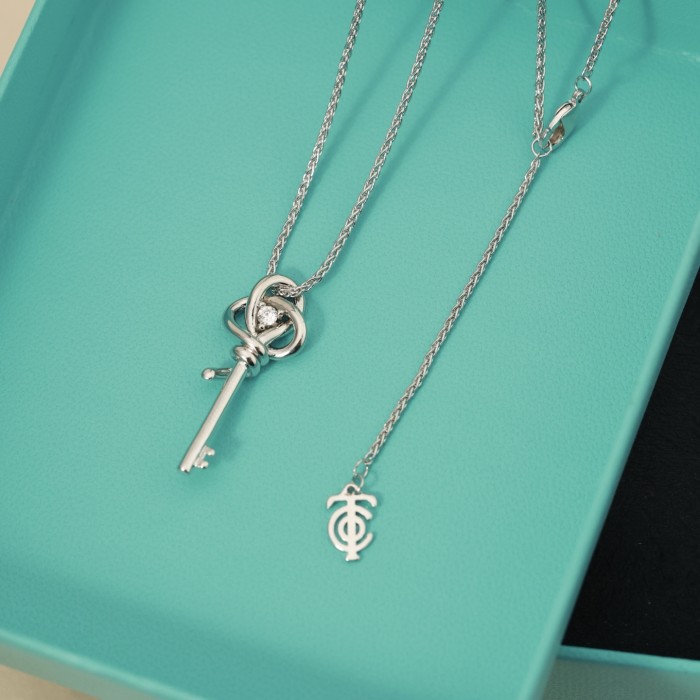 Necklace 07=
