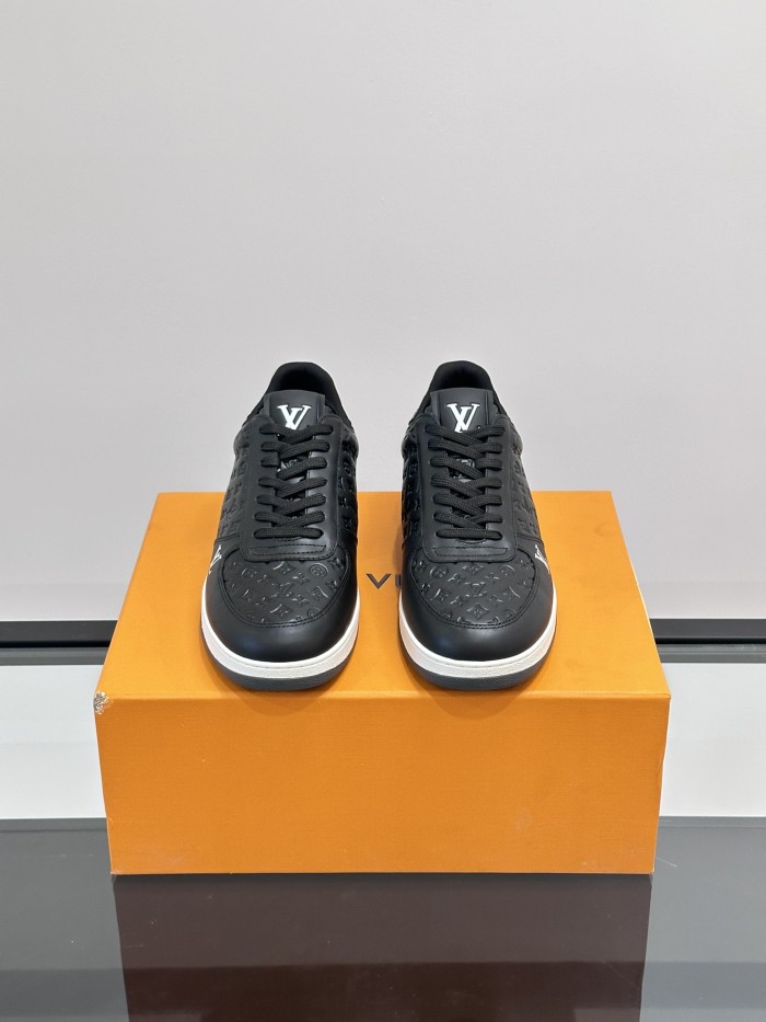 Rivoli Sneaker(Male)38-44 -004=