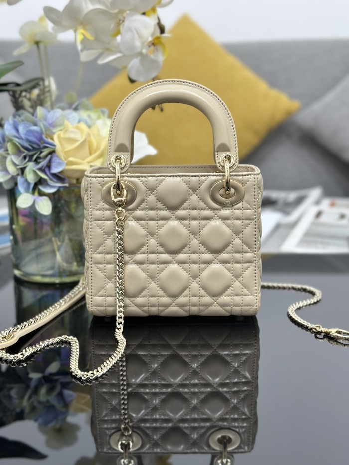 Lady Dior “17 x 15 x 7 cm”-067=