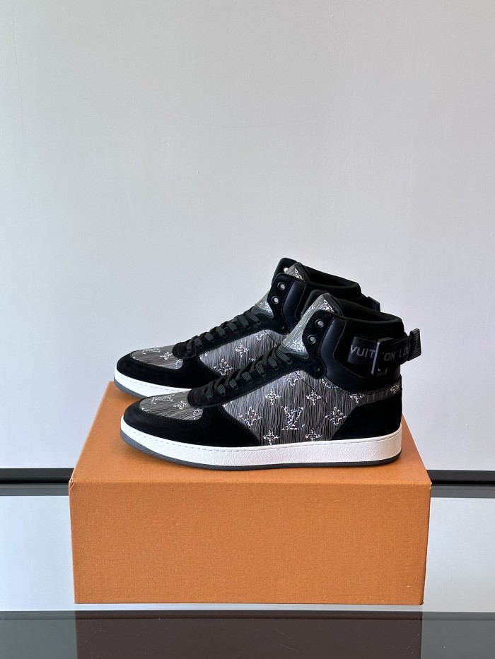 Rivoli Sneaker(Male)38-45 -064=