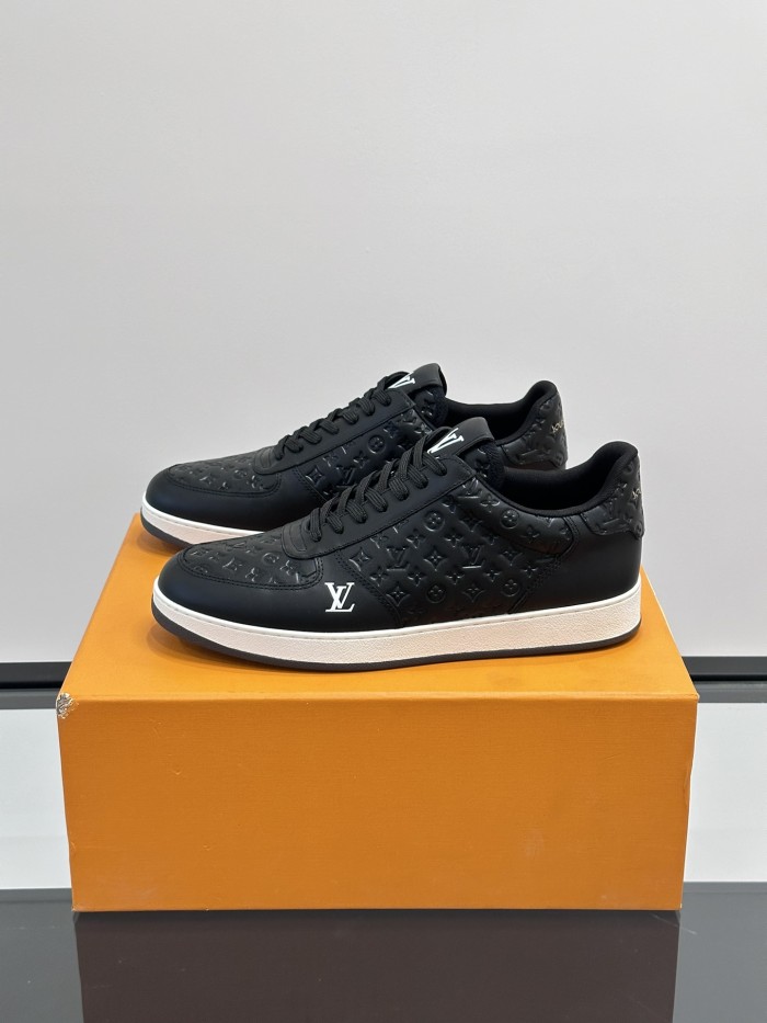 Rivoli Sneaker(Male)38-44 -004=