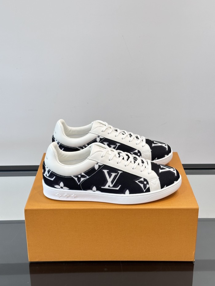 Luxembourg Monogram Sneaker(Male)38-44 -083=