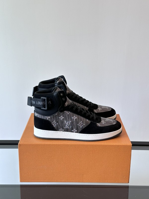 Rivoli Sneaker(Male)38-45 -064=