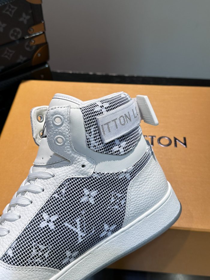 Rivoli Sneaker(Male)38-46 -054=