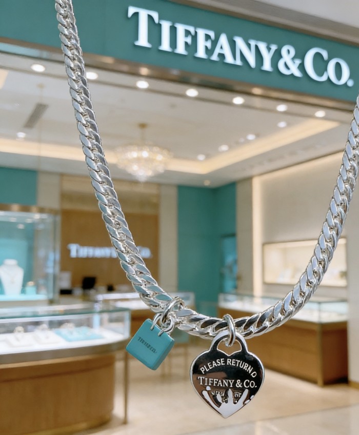 Necklace 041=