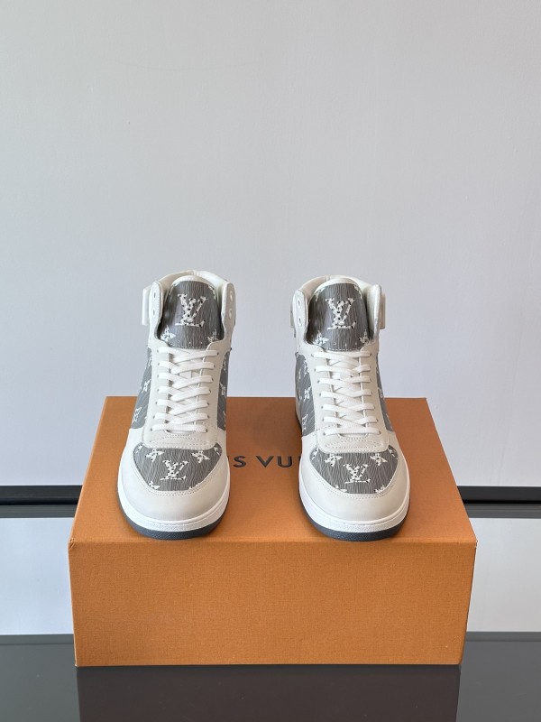 Rivoli Sneaker(Male)38-45 -064=