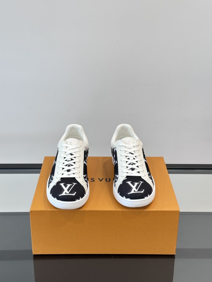 Luxembourg Monogram Sneaker(Male)38-44 -083=