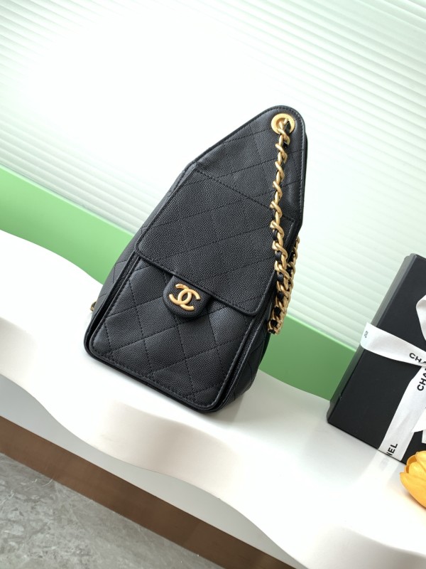 25C Hobo Bag Small “30x26x14cm” -009 =AS5293