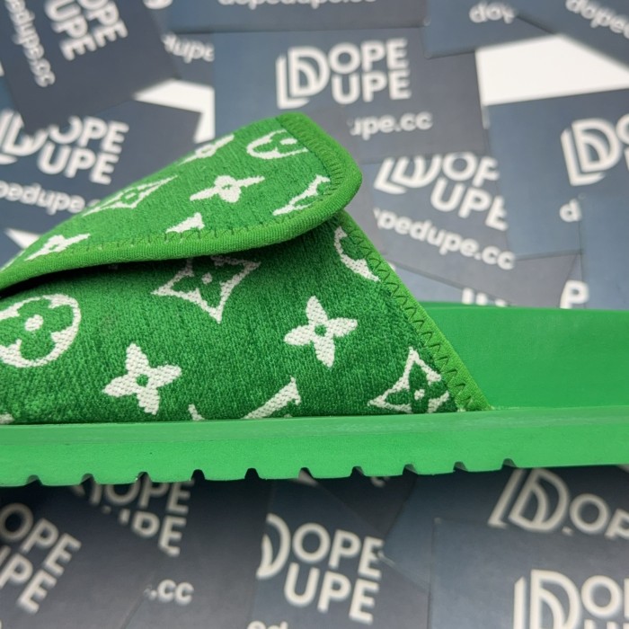 Pool Pillow Comfort Slides (Unisex)35-45