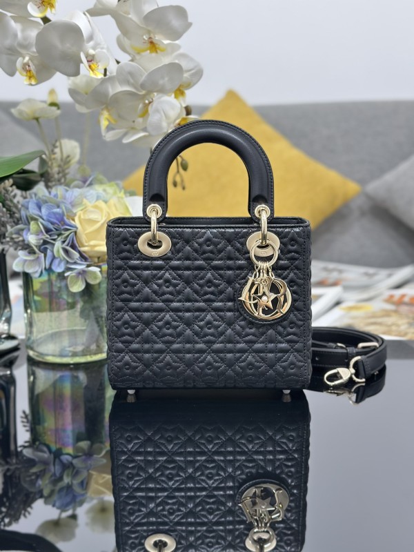 Lady Dior “20 x 17 x 8cm”-037=