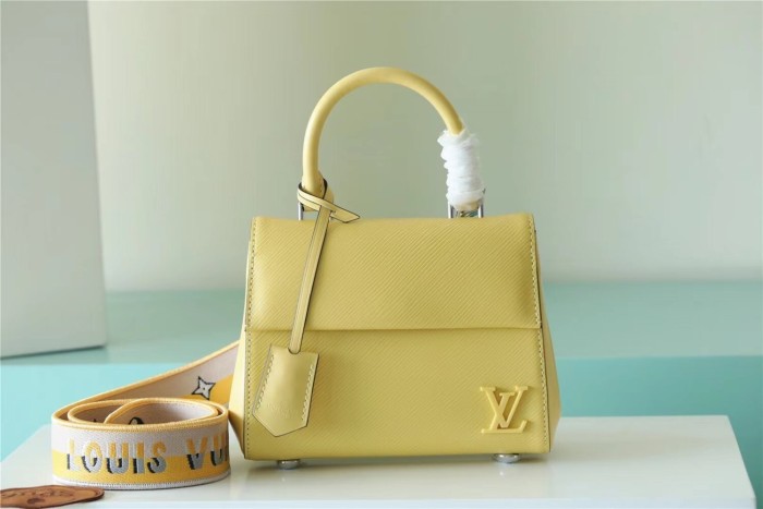 Mini Cluny Shoulder Bag “20*16*7.5CM” 037