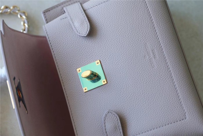 Lockme Ever Handbag “23*17*10CM” 057
