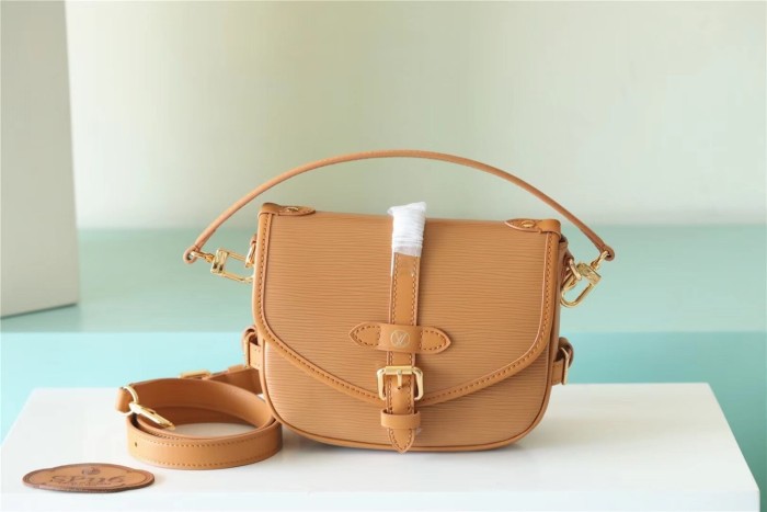 BB Saumur Crossbody Bag “20*16*7.5CM” 057