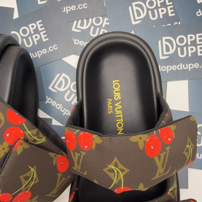 Takashi Murakami Slides (Female)36-41