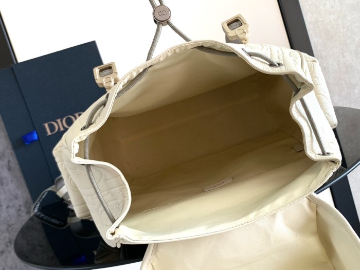 Dior Hit The Road “43 x 43 x 18cm”-057=