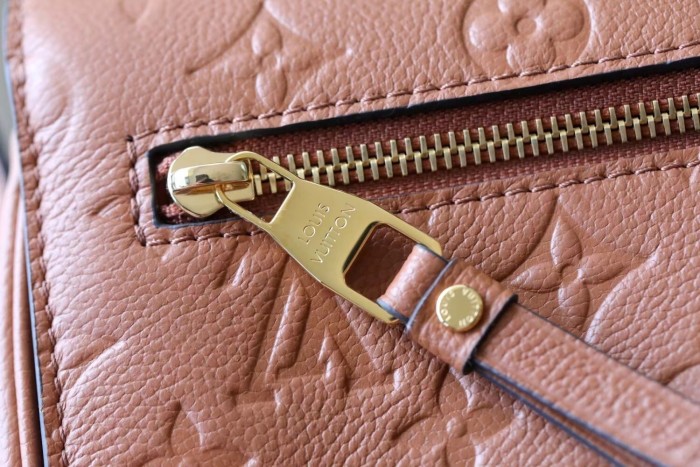 Pochette Metis “25*19*7CM” 057