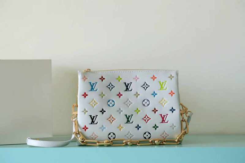 PM Coussin “26*20*12CM” 077