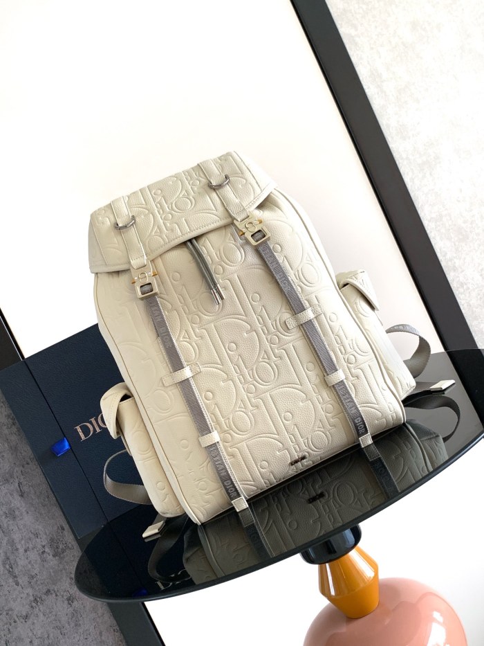 Dior Hit The Road “43 x 43 x 18cm”-057=