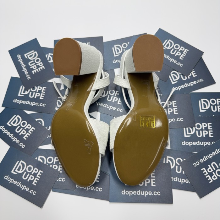Lock It Sandals (Female)36-41