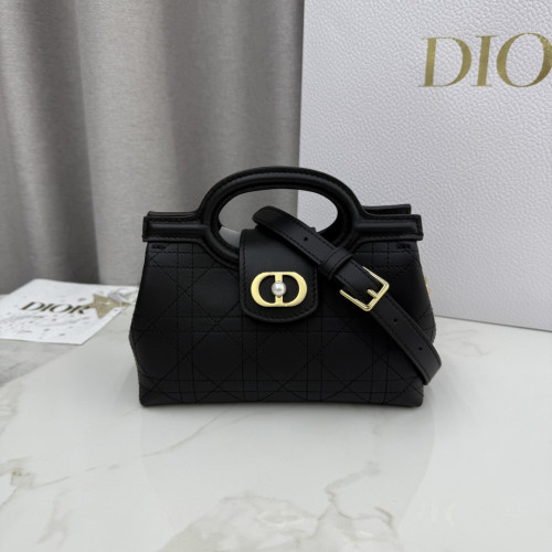 Dior Jolie Top Handle “18.5 x 13 x 8.5cm”-065=