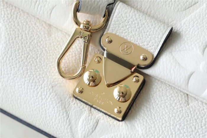 GM Madeleine Shoulder Bag “30*19.5*11CM” 057