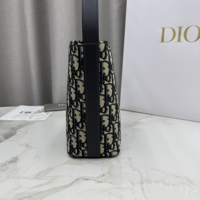 Diorstar “24*15*24cm”-015=