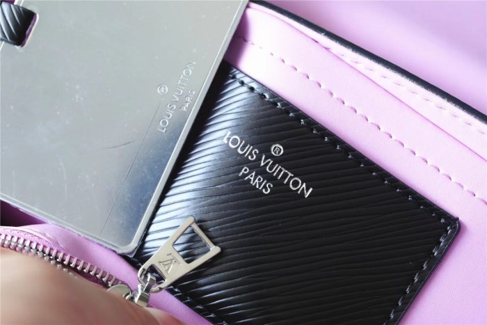 GM Twist Crossbody Bag “23*17*9.5CM” 087