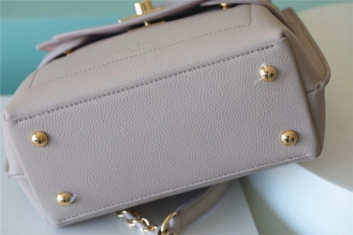 Lockme Ever Handbag “23*17*10CM” 057