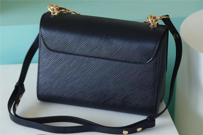 GM Twist Crossbody Bag “23*17*9.5CM” 087