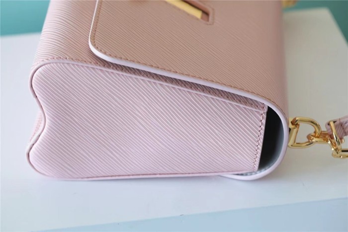 GM Twist Crossbody Bag “23*17*9.5CM” 087