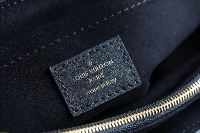 New Wave Crossbody Bag “24*14*9CM” 057