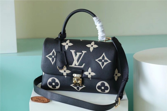 GM Madeleine Shoulder Bag “30*19.5*11CM” 057