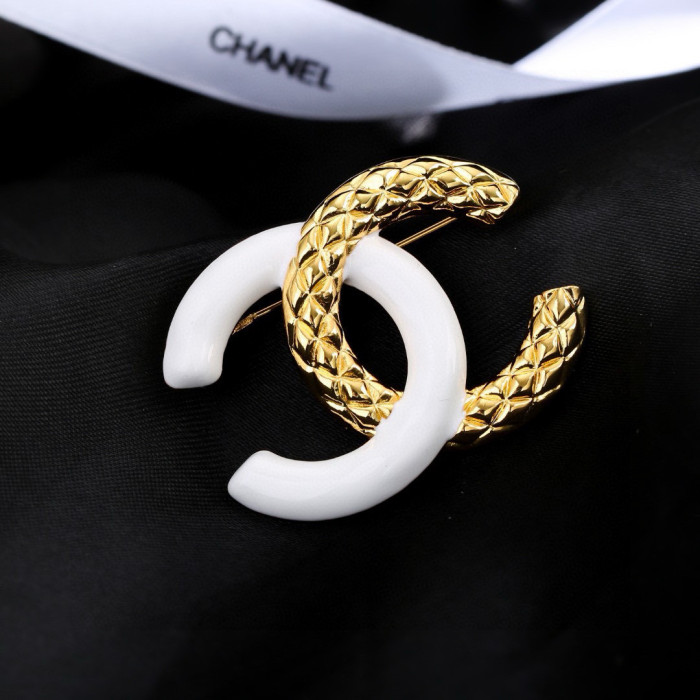Brooch 54=