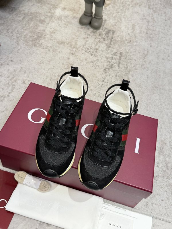 Re-Motion Sneaker(Female)35-45=