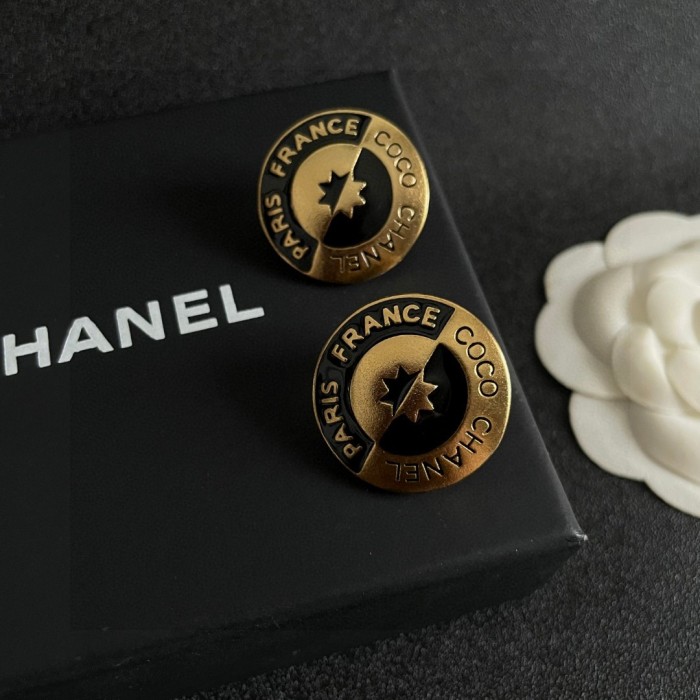 Earring 08=