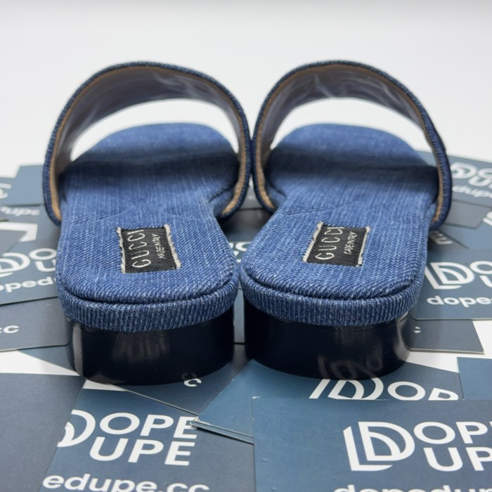 Jane Slides (Female)36-41