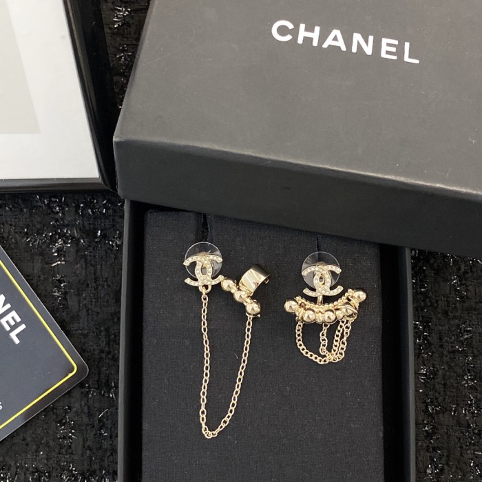 Earring 06=