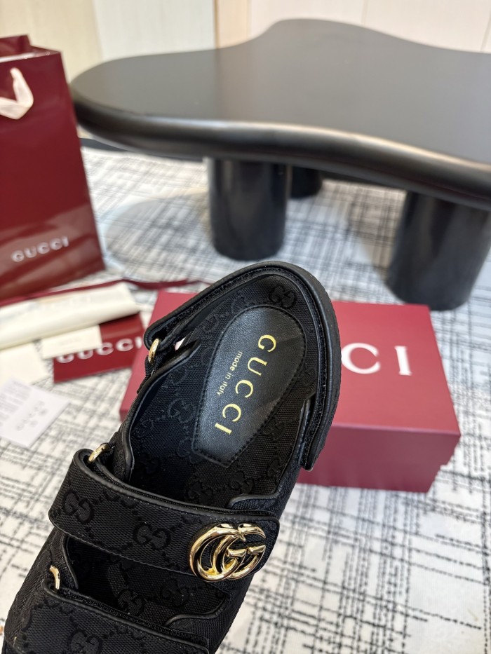 GG Slides (Female)35-40=