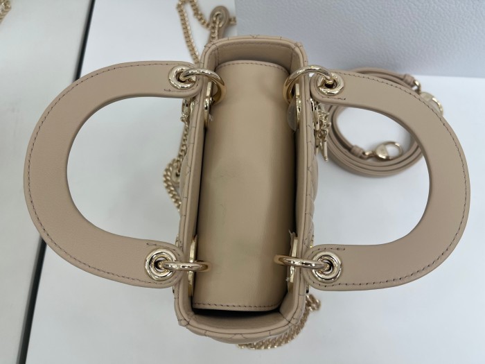 Lady Dior “17 x 15 x 7 cm”-067=