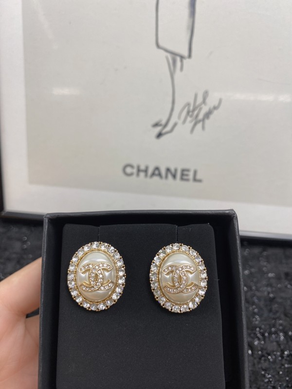 Earring 06=
